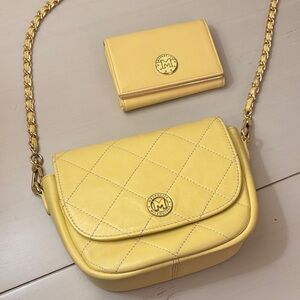 METRO CITY QUILTED CROSSBODY W/ MATCHING WALLET (BUTTER BUNDLE)🧈